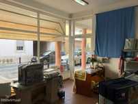 Espaço comercial à venda no centro de Cantanhede