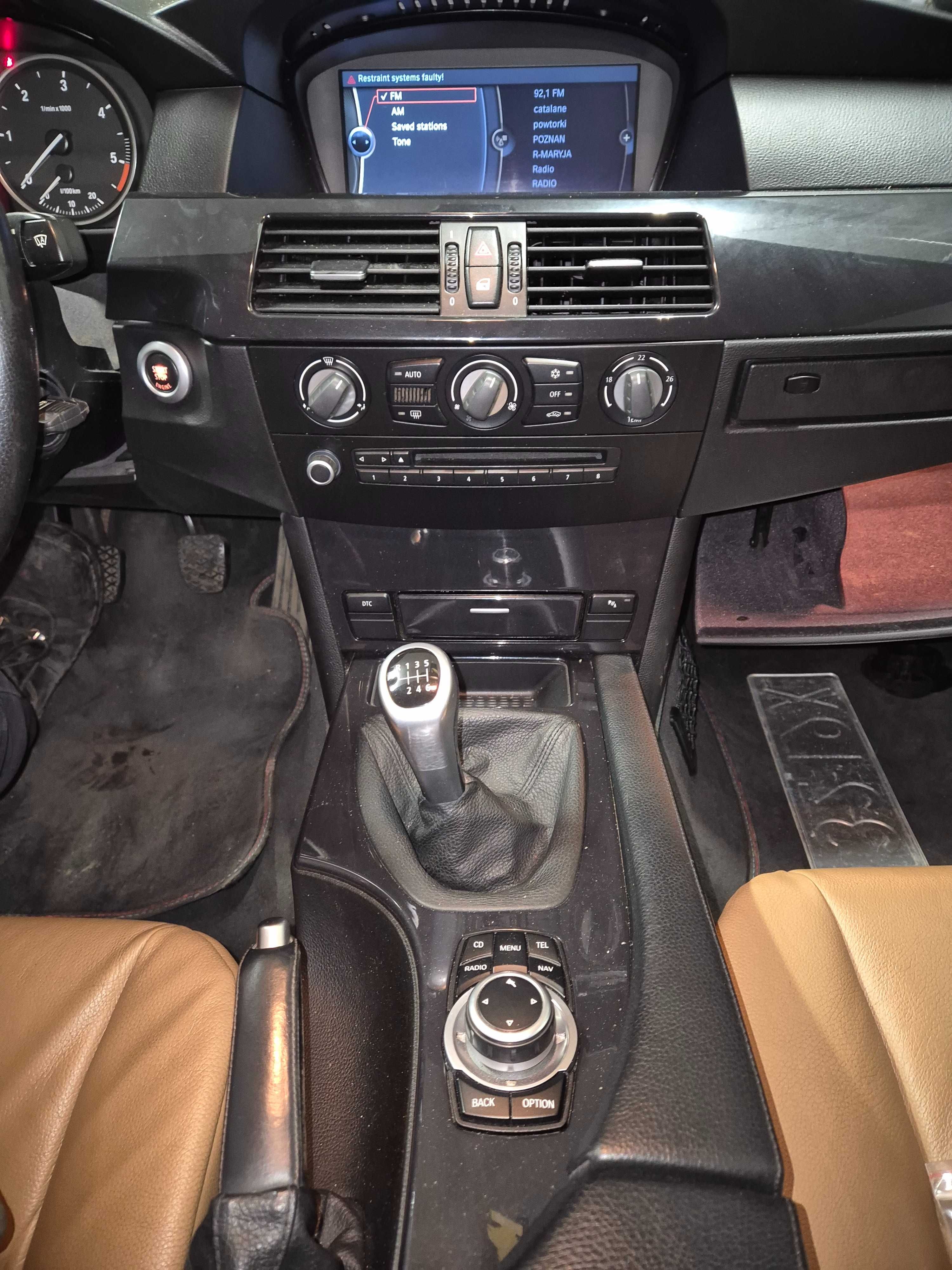 BMW e60 zestaw CIC radio wyświetlacz idrive nawigacja 09rok