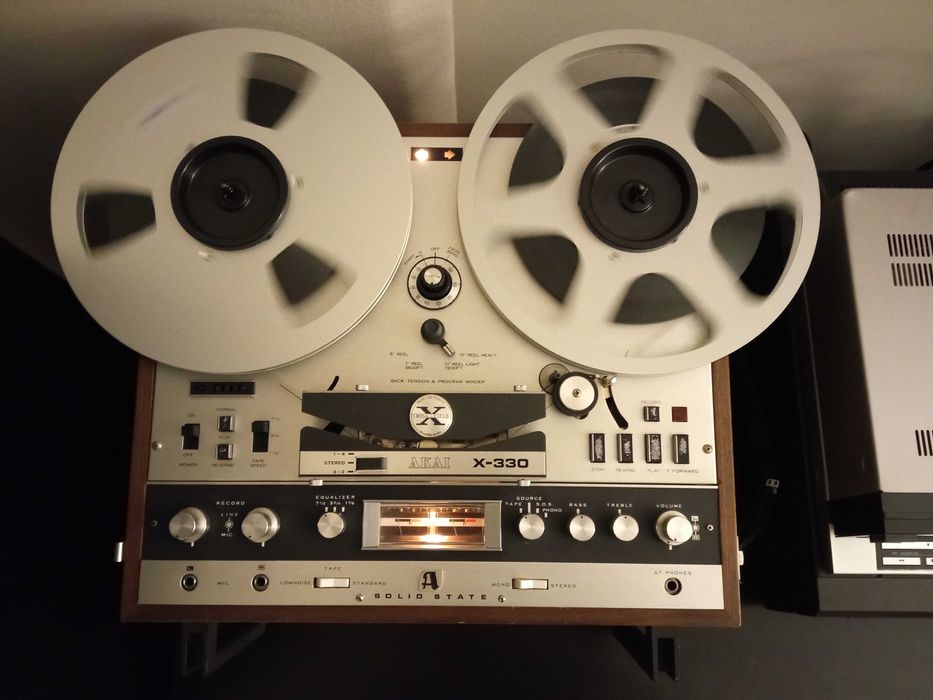 Leitor de Bobines AKAI X330