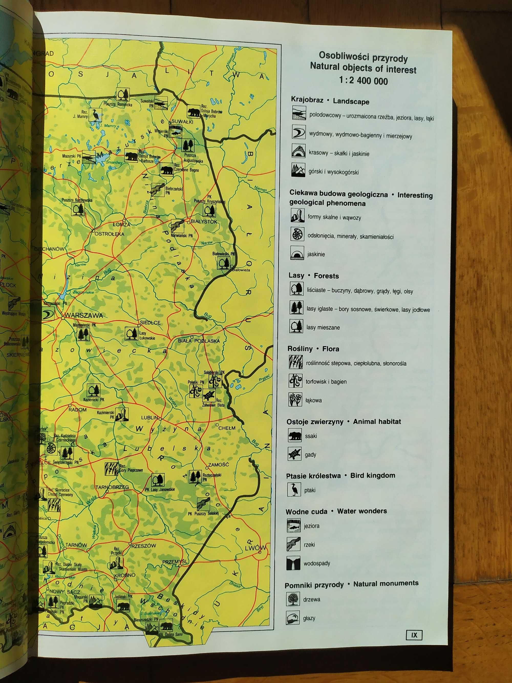 Atlas drogowy Polska skala 1:200 000 stan idealny