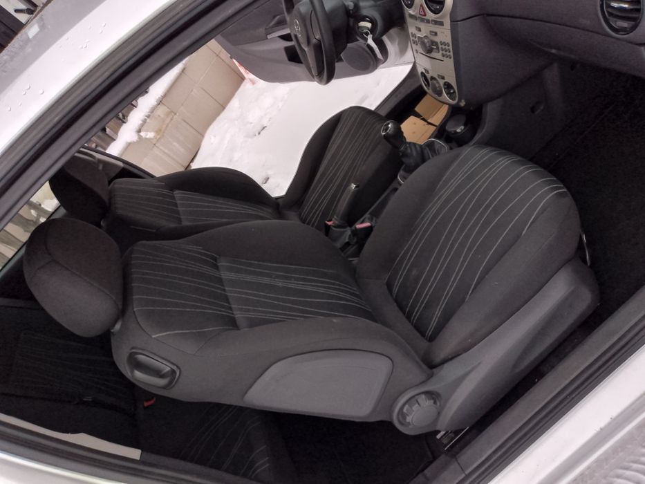OPEL CORSA D 3D fotele siedzenia komplet 3 drzwiowa przód tył airbag