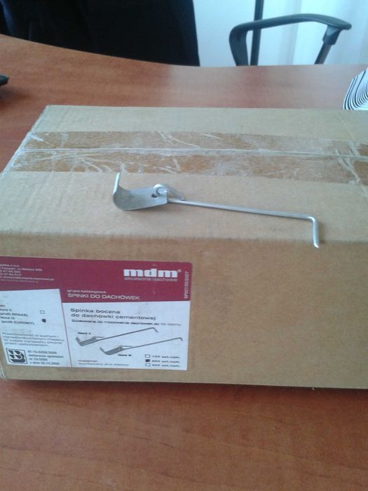Spinka do dachówki 320