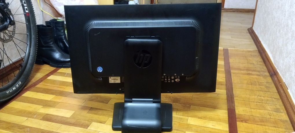 Монитор hp la2306x