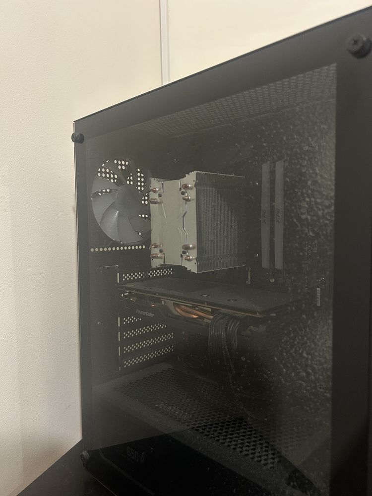 PC Gaming - Radeon RX 6700 XT 12 GB - Ryzen 7 5700X - B550 Aorus Elite