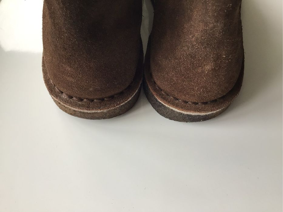 Ботинки замшевые Vera Pelle 37 р.