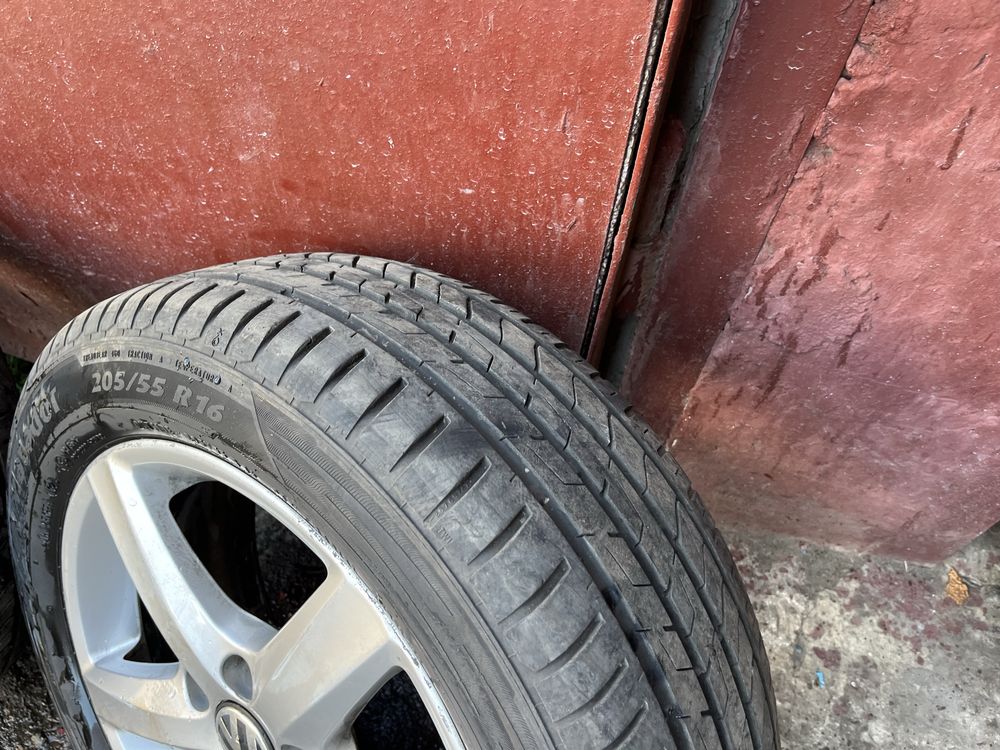 Продам комплект колес r16 5*112 205/55/16, Резина 24 года
