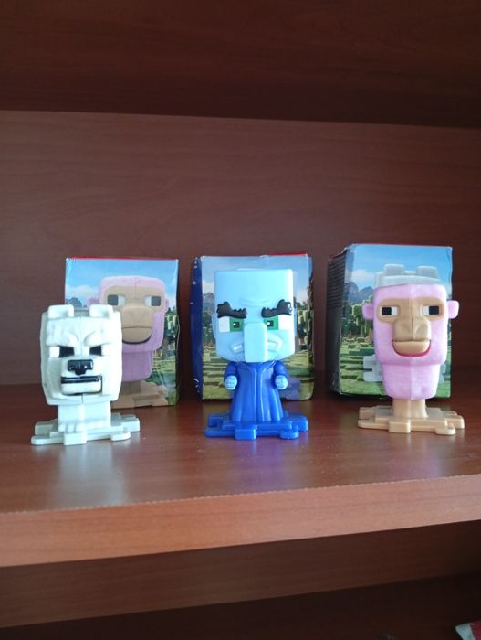 Продам іграшки Майнкрафт Макдональдс