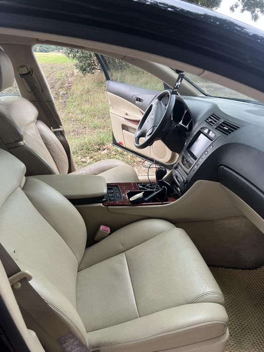 Продам Lexus gs300