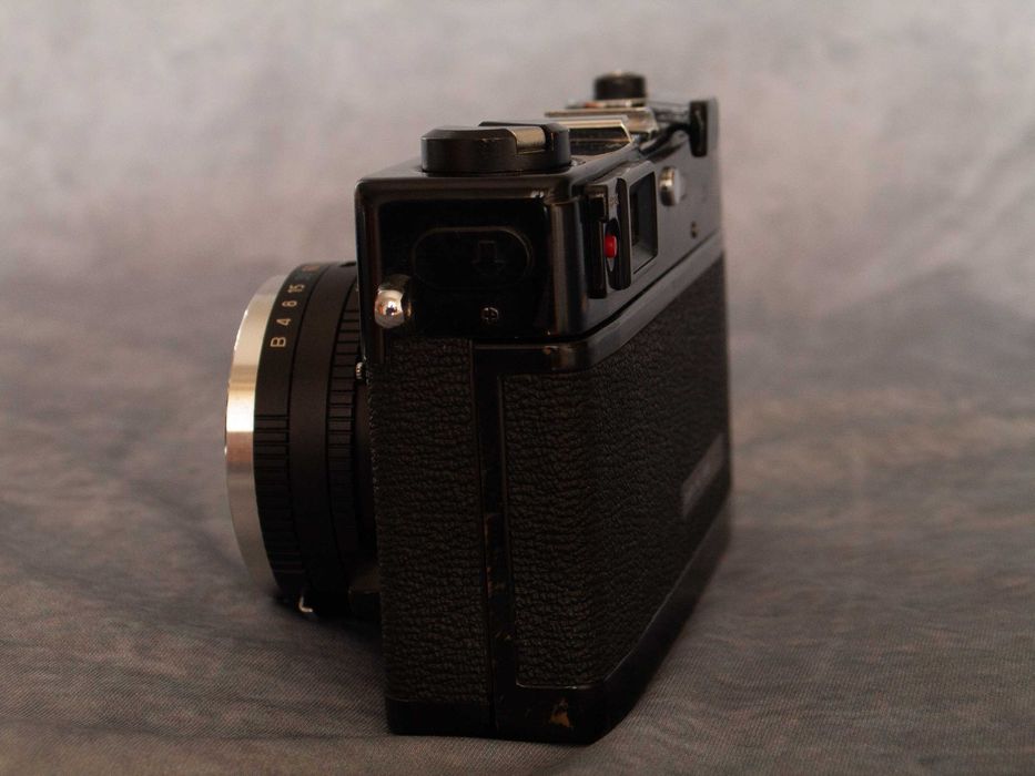 Canon New Canonet QL17-L (L significa Luxe) (Raro)