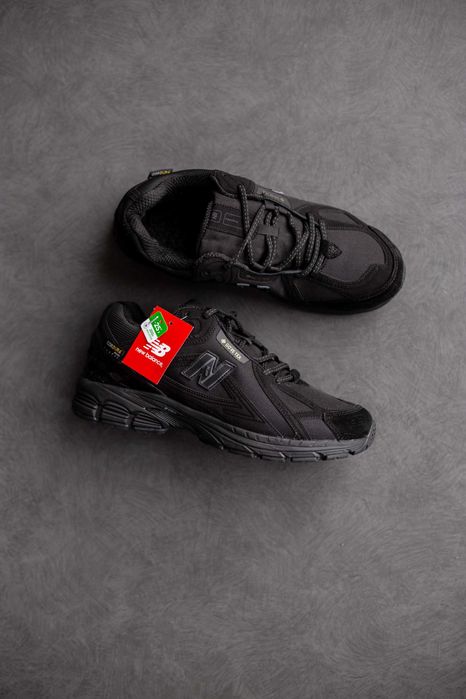 Мужские зимние кроссовки с мехом New Balance 1906R "Black Cordura"