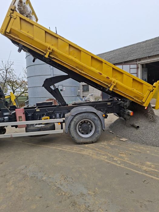 Man18, samochód cieżarowy, wywrotka, samochód spacjalny