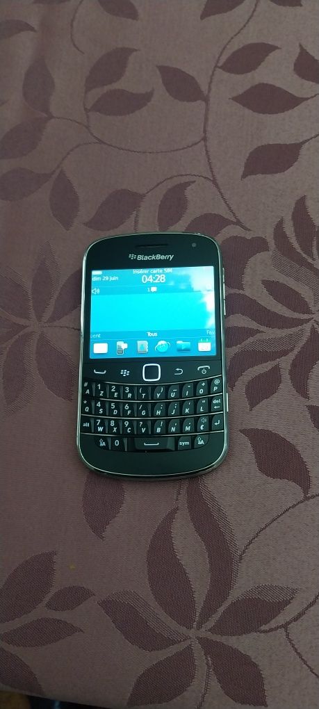 Vendo telemóvel BlackBerry . Pela melhor oferta.