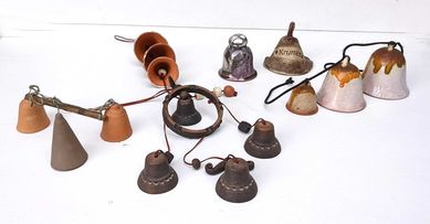15 DZWONKÓW CERAMICZNYCH - dzwonek dzwoneczek ceramika ozdoba