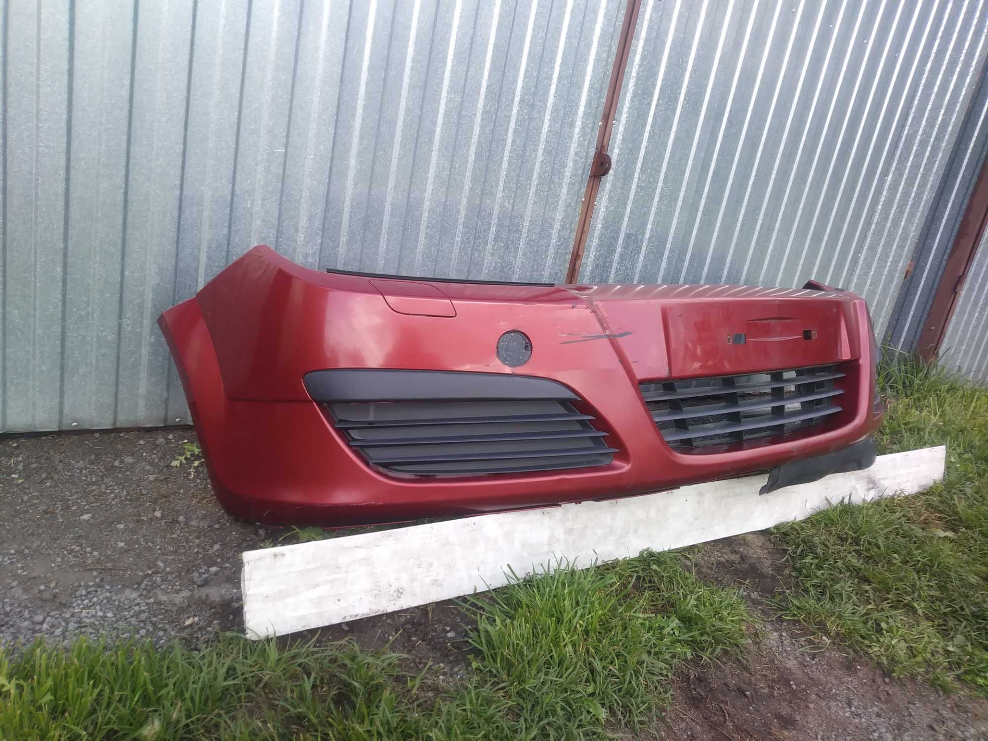 Opel Astra H Zderzak Przód przedni bordowy