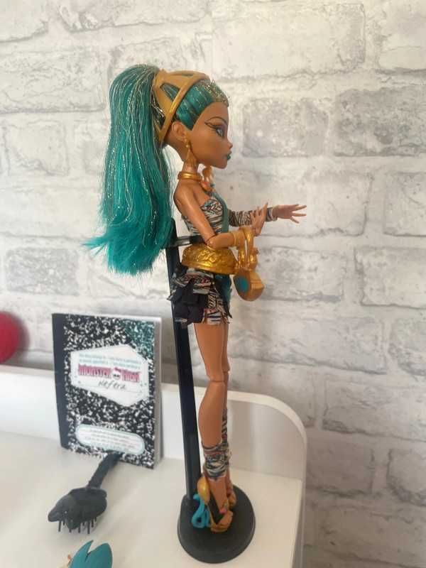 Lalka Monster High Nefera