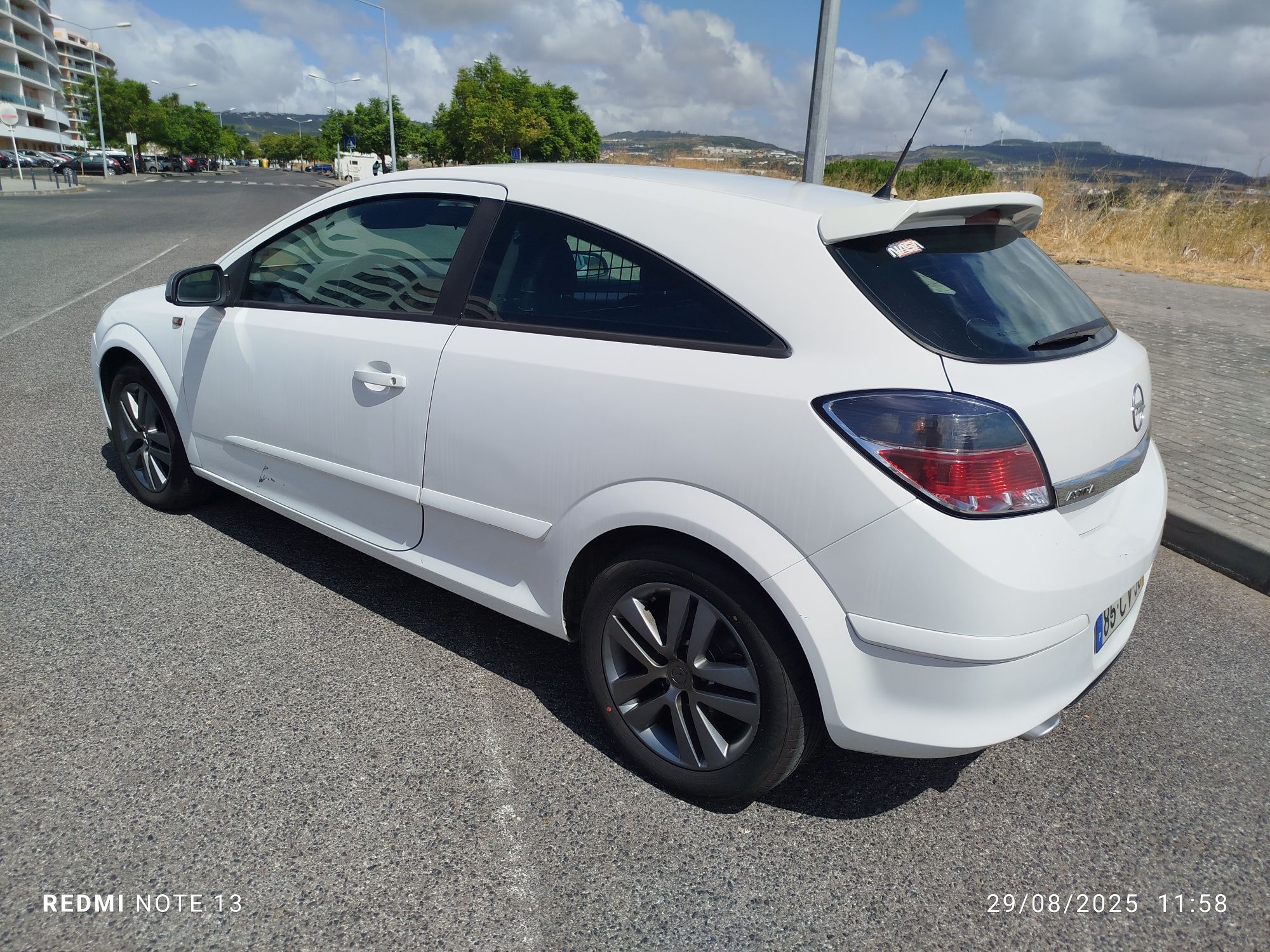 Opel Astra Comercial 1,9 CDTIGTC  150 Cv's Sport M6 3799