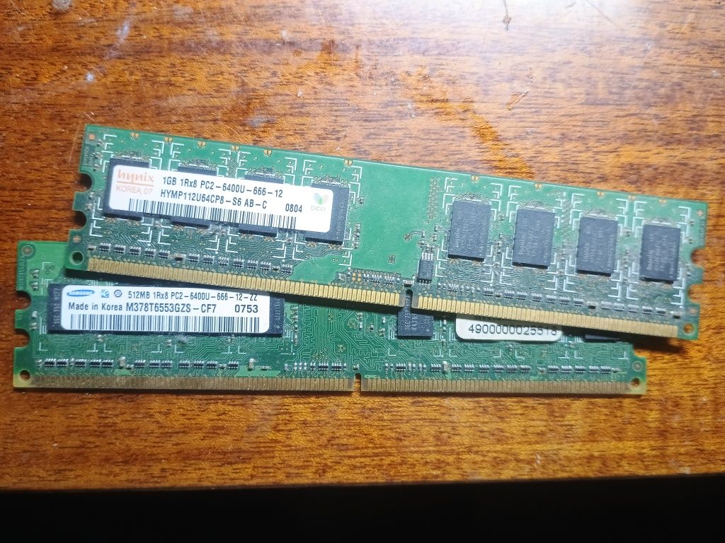 Ddr2 1gb +512mb pc6400