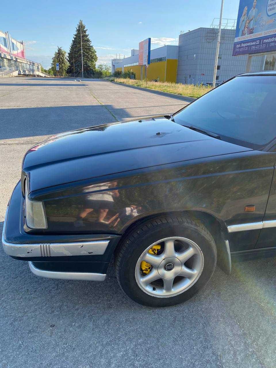 Срочно !!!Продам Volvo 850 (1992) бензин  2.4л