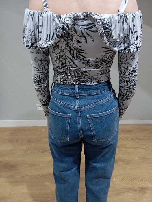 Niebieskie dżinsy jeansy wysoki stan high waist H&M 36