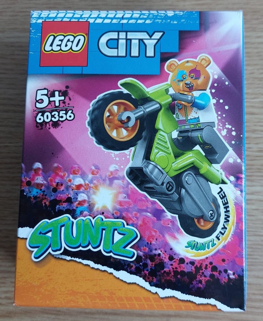 Motocykl kaskaderski z niedźwiedziem (60356), LEGO City, 5+