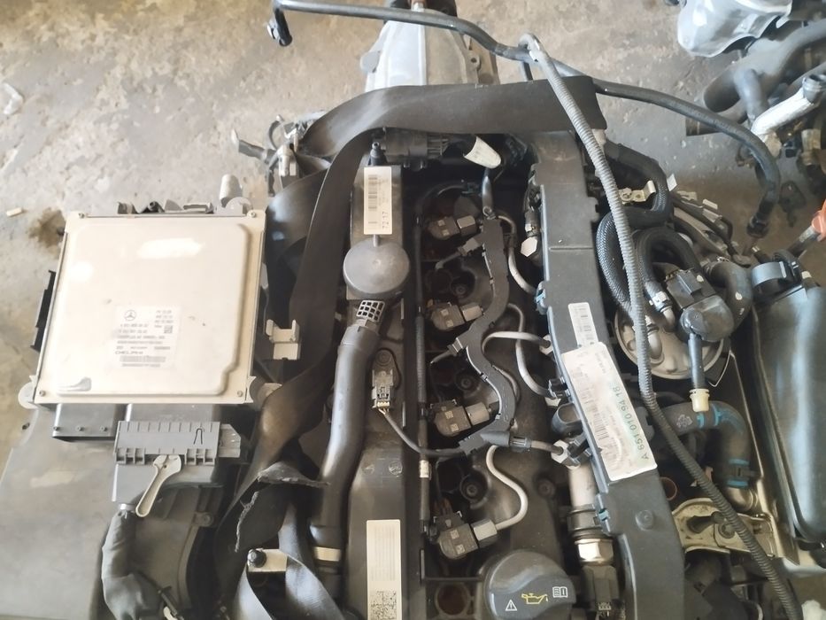 Motor Mercedes 220 d  ref 651921