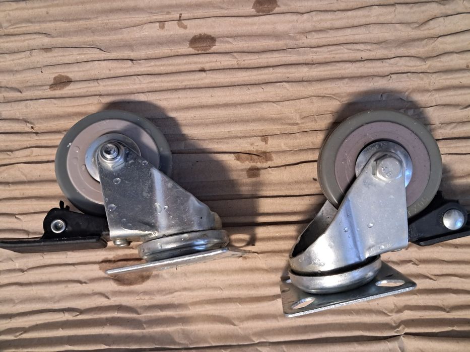 Ролик меблевий зі стопором і без діметр 50 мм