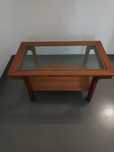 Mesa de Apoio com Tampo Vidro