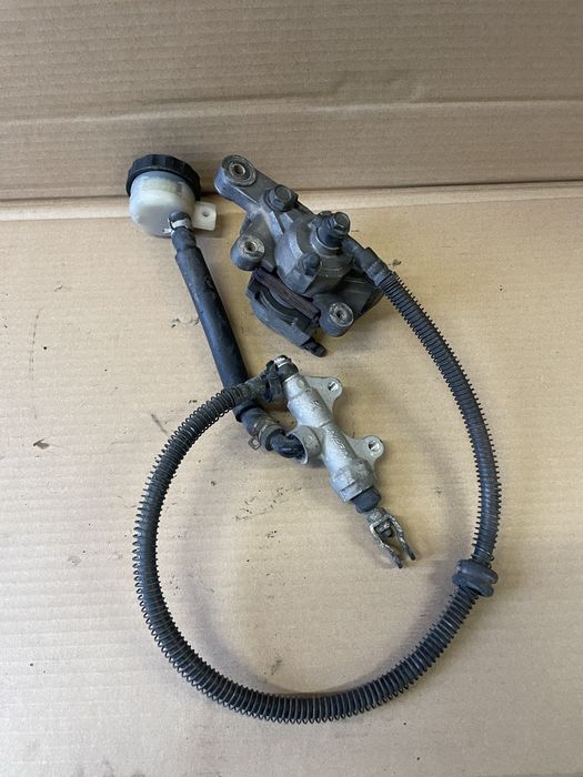 Hamulec kompletny tył tylny kawasaki zxr 750 L