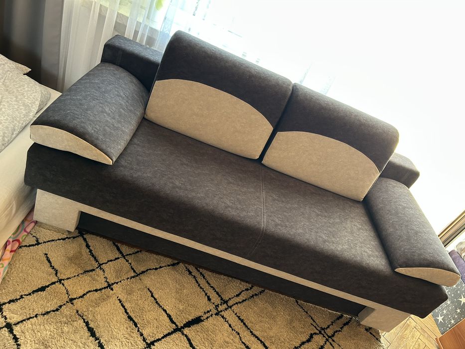 Kanapa z funkcją spania (+ pojemnik na pościel)