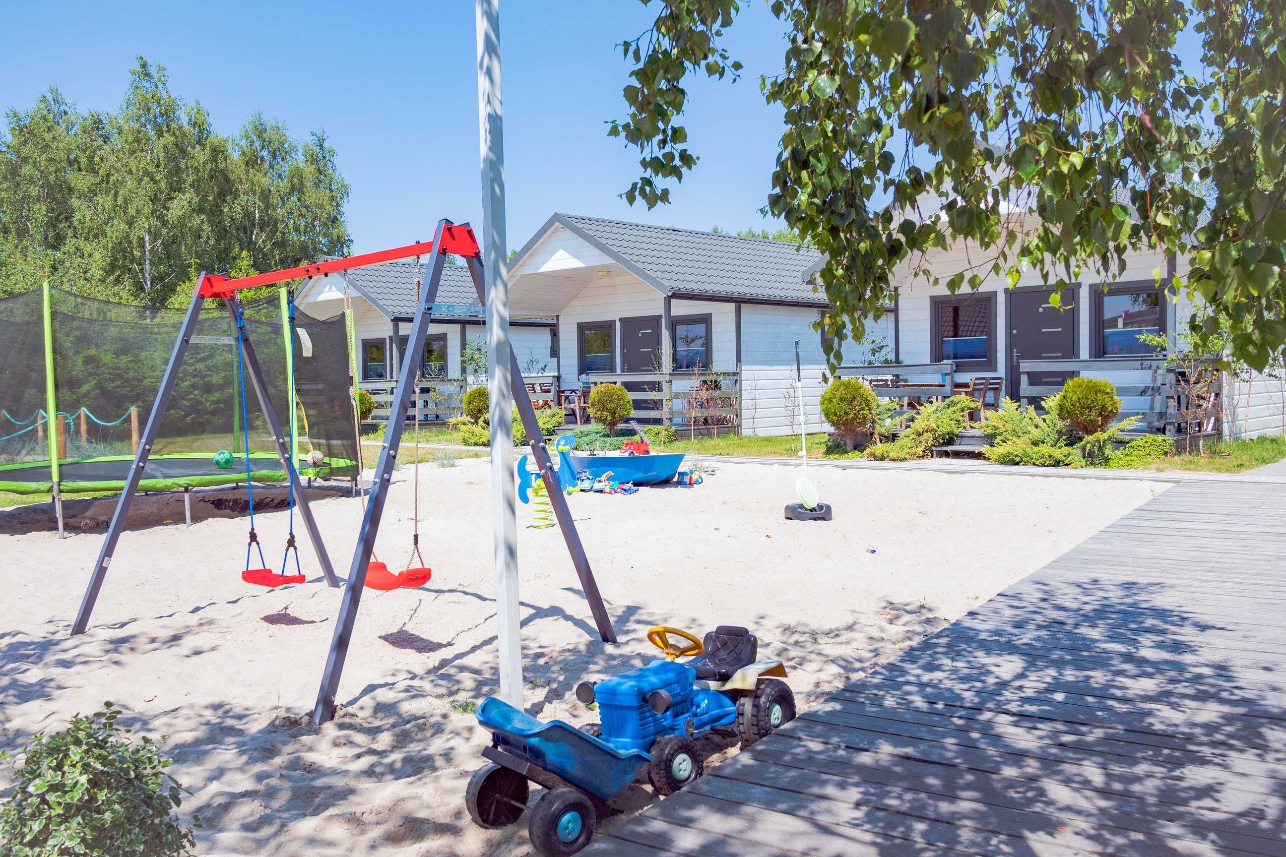 Domki wakacyjne nad morzem z animacjami w Darłówku blisko plaży -20%
