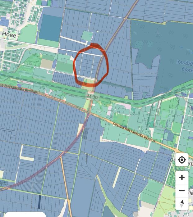 Земельна ділянка над трасою ЧЕРВОНА ЛІНІЯ