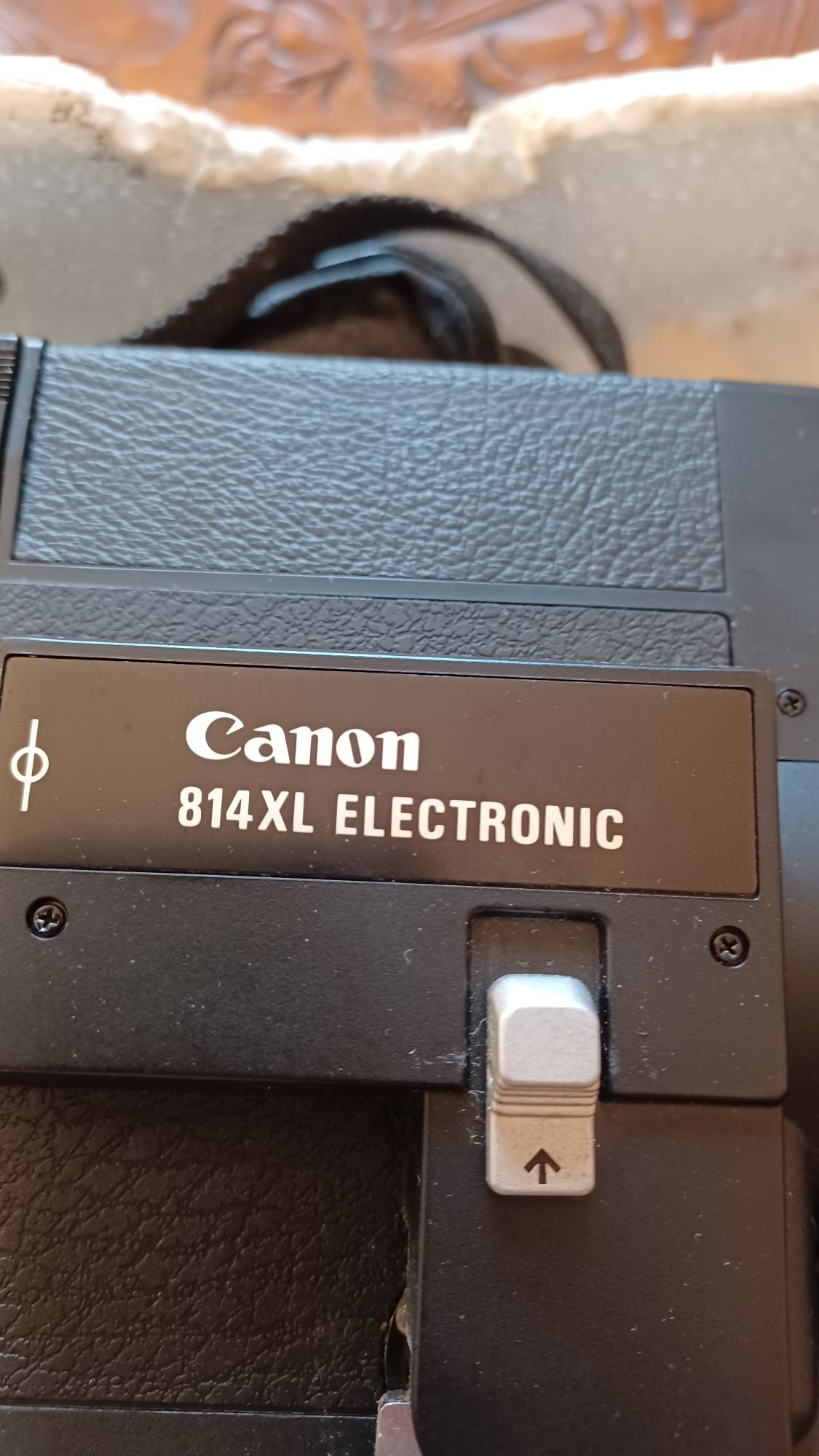 Câmara de filmar Canon 814 XL