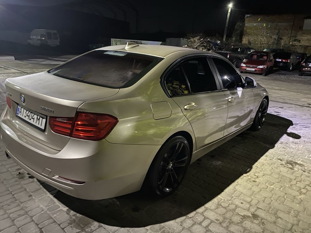 BMW F30 328I xDrive