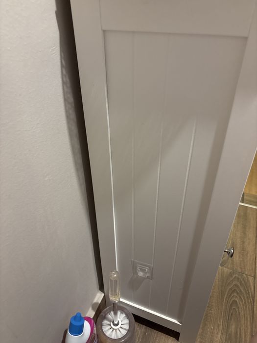 Szafeczka lazienkowa