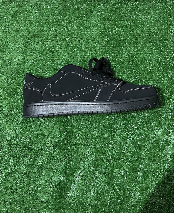 Jordan 1 Travis Scott