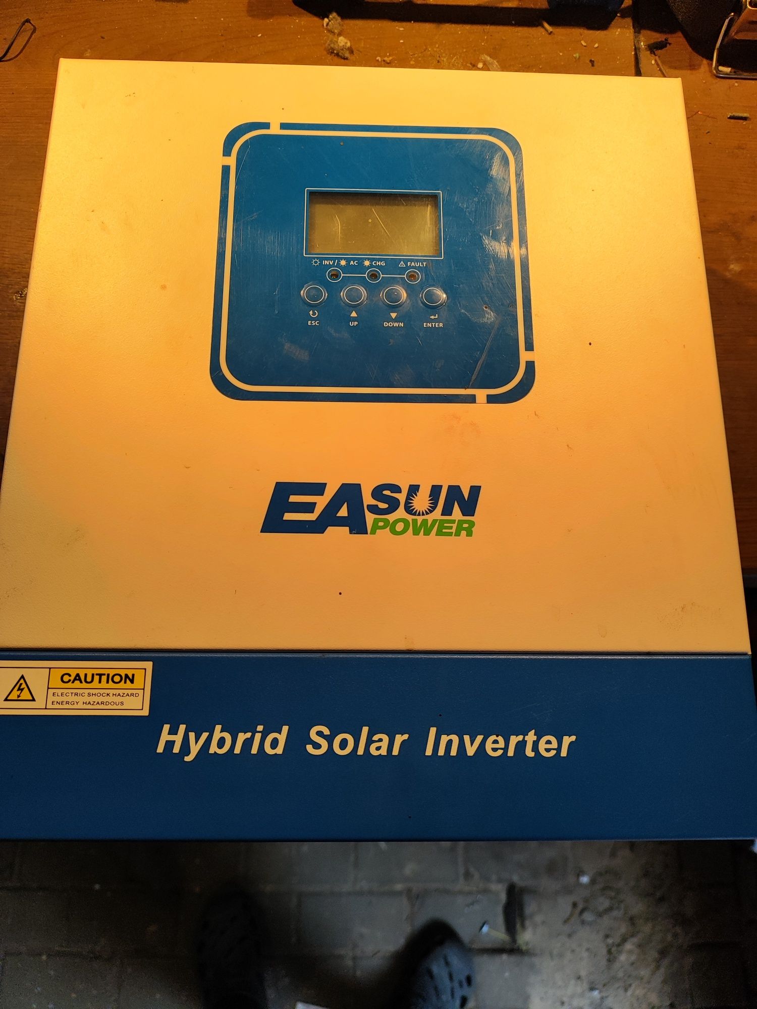 Inwerter off- grid 24v 4 kw EAsun