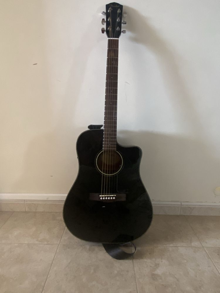 Guitarra acustica fender