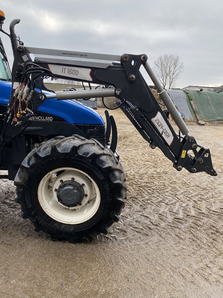 Ładowacz czołowy Tur Inter Tech IT 1600 New Holland TL100