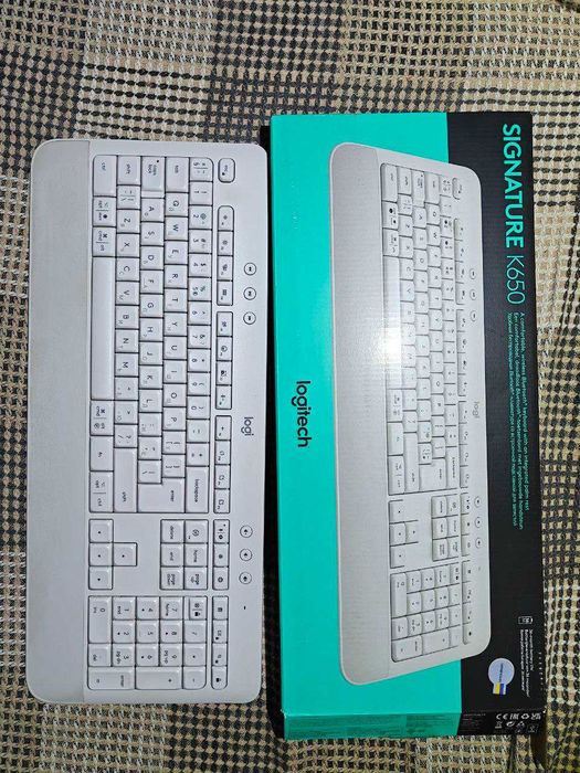 Клавіатура Logitech Signature K650