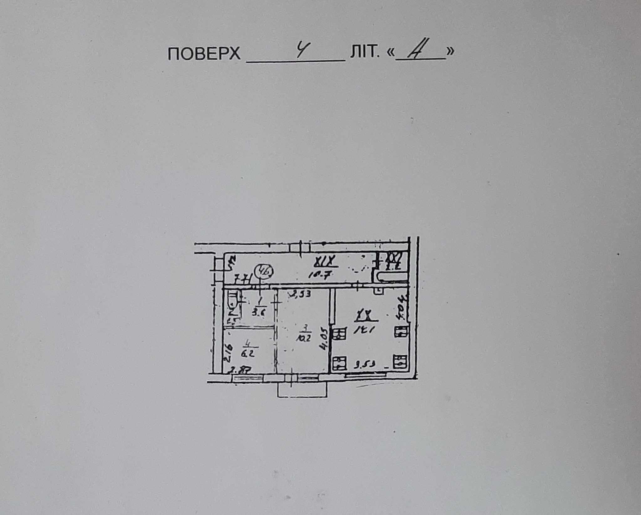 Продаж дешевої квартири поблизу метро Дорогожичі.