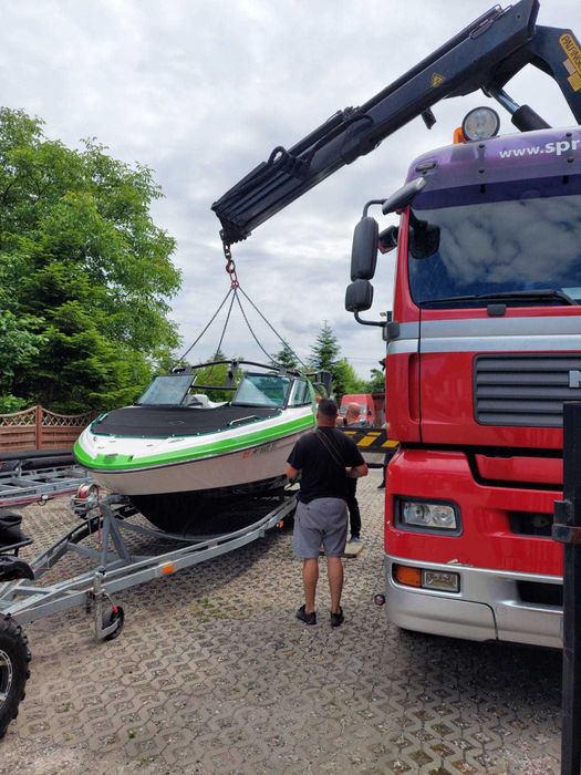Przewóz kontenerów, transport, usługi HDS.