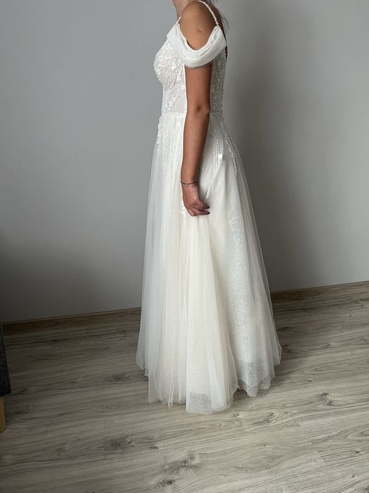 Suknia ślubna Divina Bridal – model Azuryt
