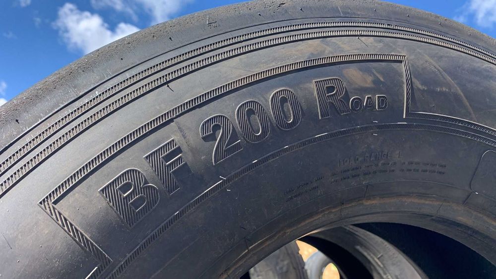 B114 - BARUM BF 200 ROAD - 315/70 R22,5