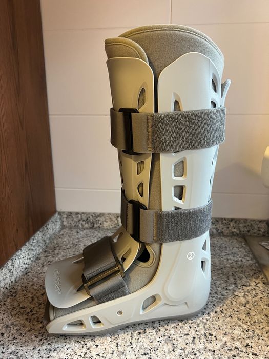 leg orthosis size 40