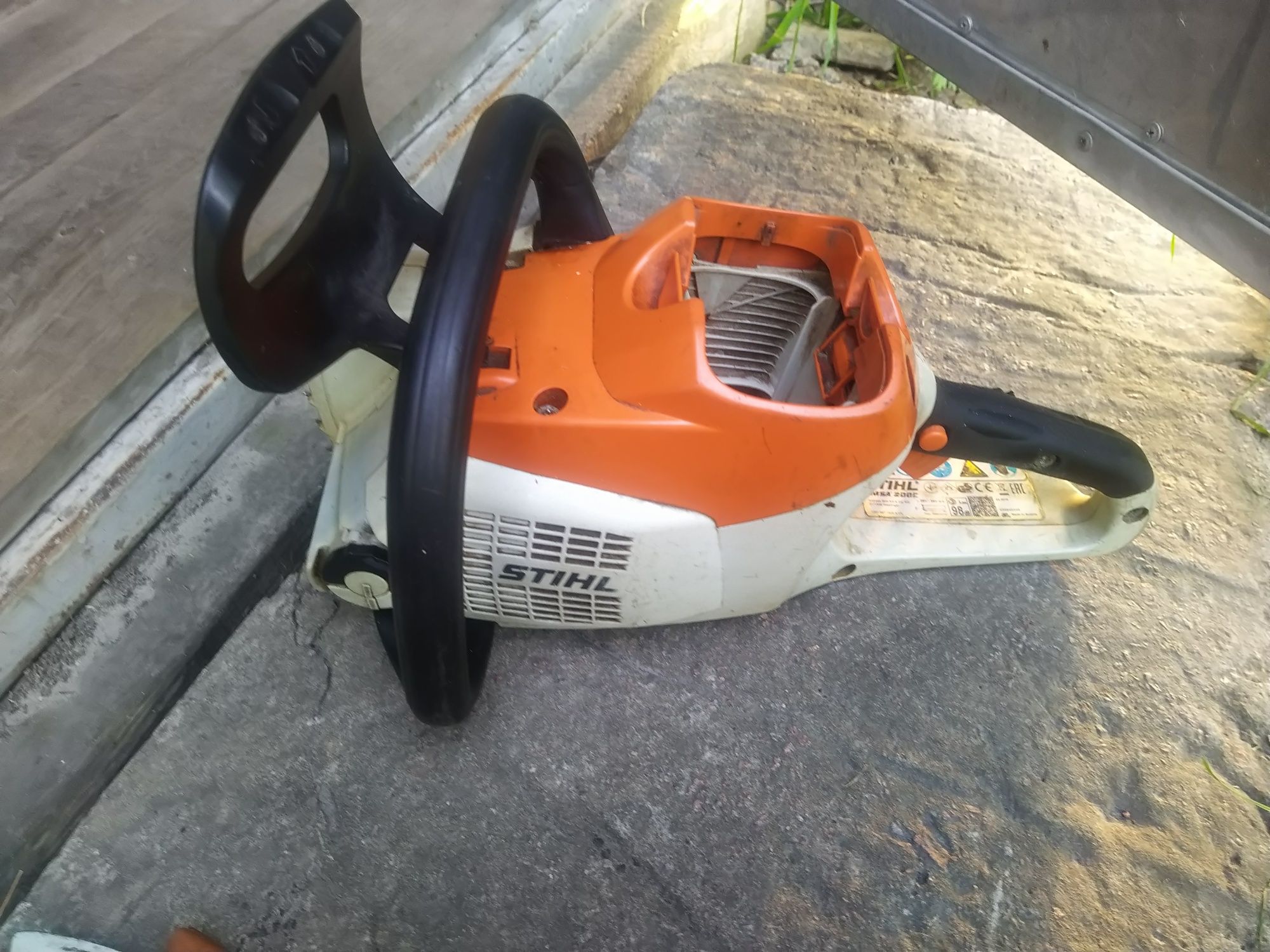 Акумуляторна ланцюгова пила STIHL MSA 200