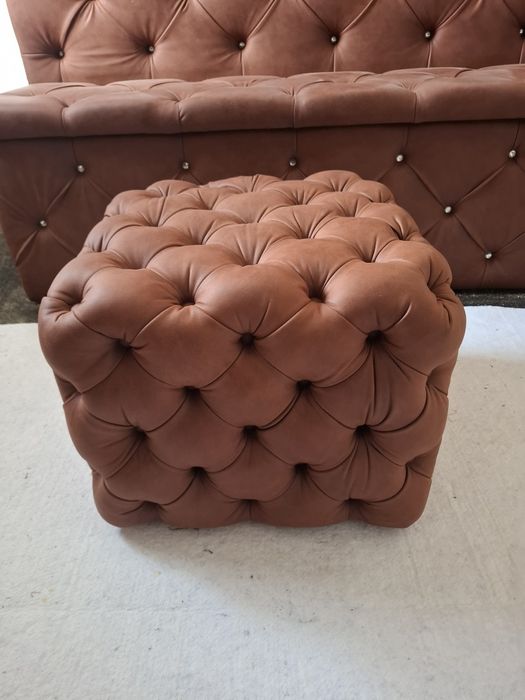 Pufa Chesterfield