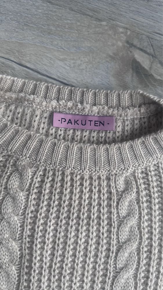 Sweter Pakuten M