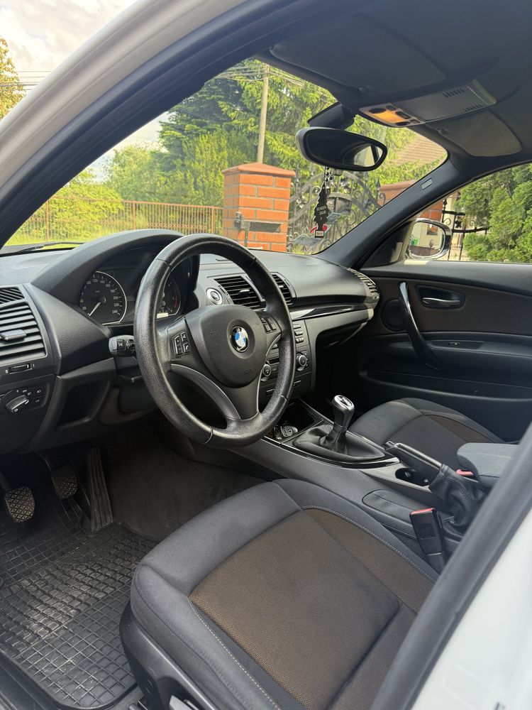 BMW Serii 1 E87 116d dodatkowo opony zimowe z 2024r