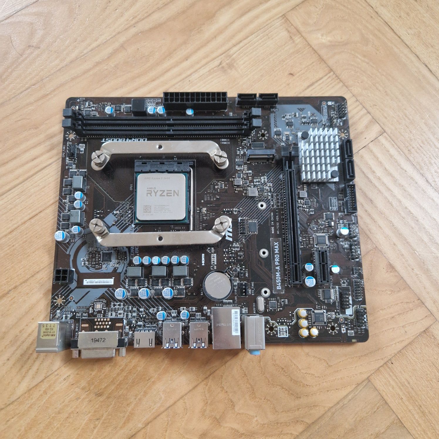 Ryzen 5 2600,płyta gł. MSI B450M-A PRO MAX,chłodzenie Silentium Fera 3
