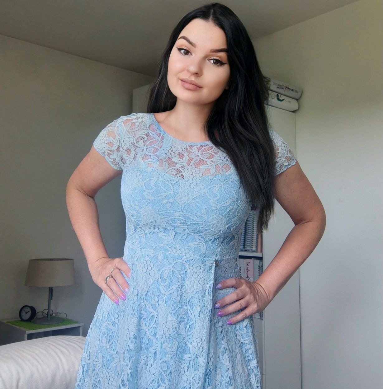 Sukienka pretty girl m koronka błękitna